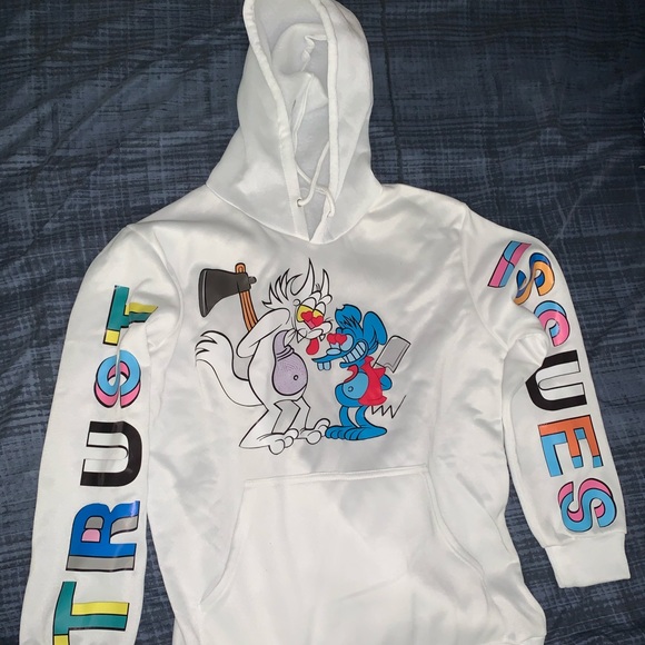 White Sweater - Picture 1 of 3